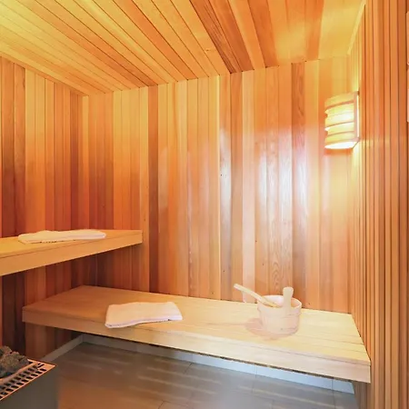 Nyaraló Amazing In With Sauna *